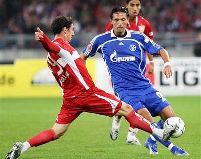 然而球队的 然而球队的